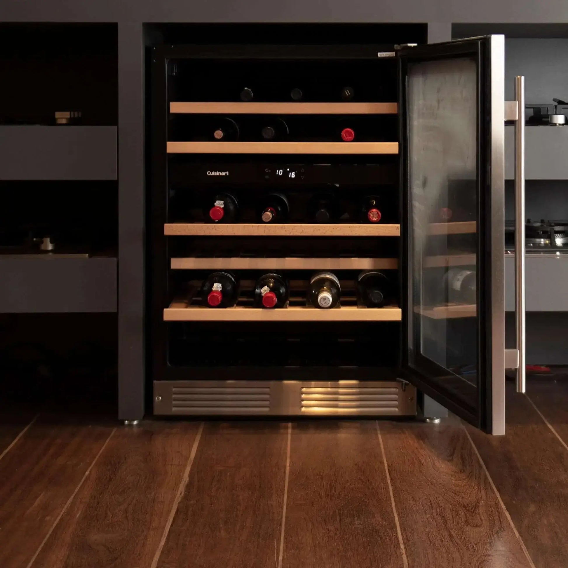 Adega Climatizada de Embutir Arkton 44 Garrafas Dual Zone Inox 220V