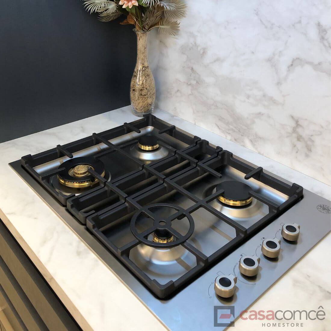 Cooktop Bertazzoni Professional a Gás 75cm com 4 queimadores em inox e trempes robustas.