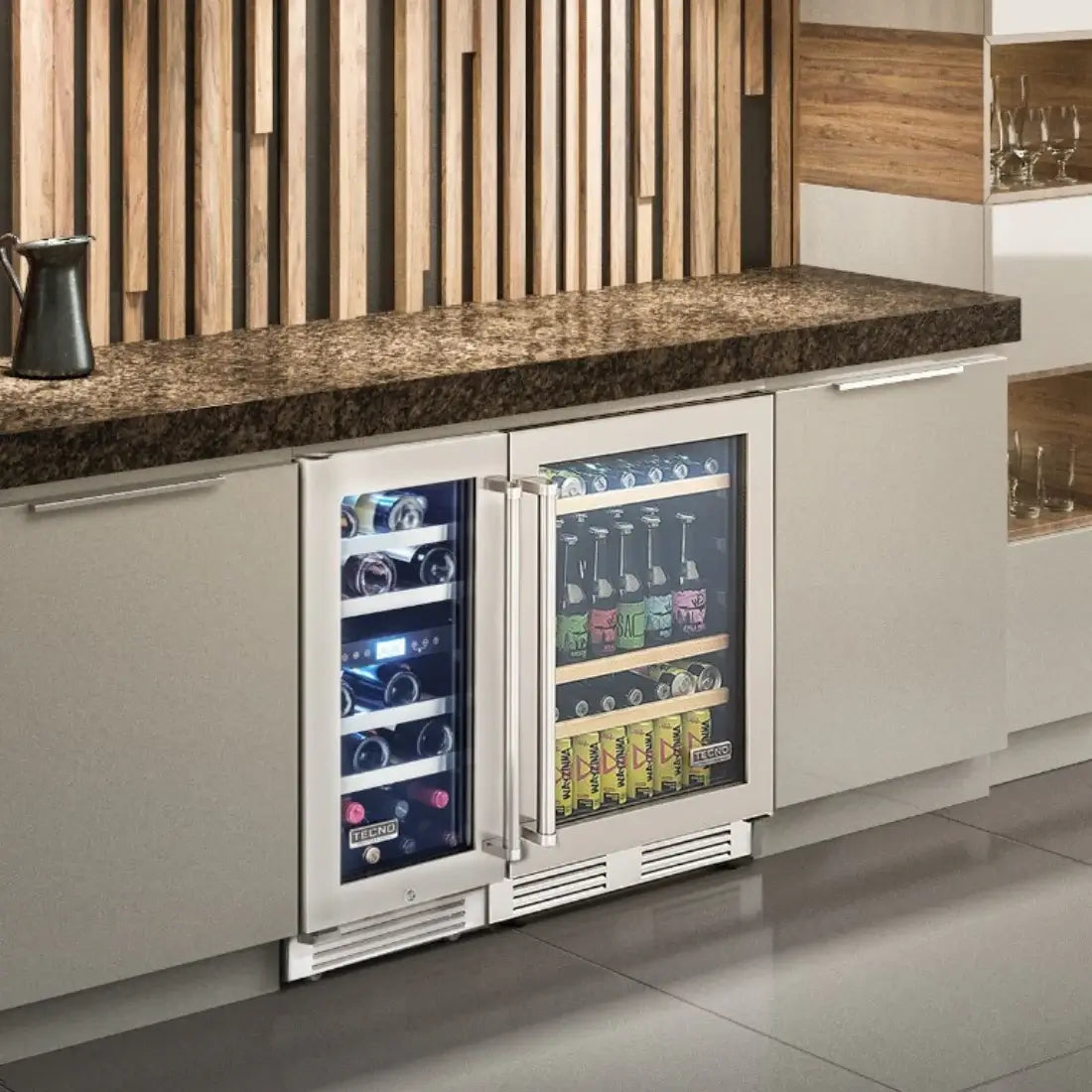 Adega de vinhos Tecno com capacidade para 23 garrafas, estilo moderno, com zonas de temperatura separadas.