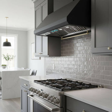 Coifa Elica de Parede New Calabria Vintage 122cm Preto Fosco em inox fosco, parede, formato piramidal inclinado, iluminação LED e painel touch