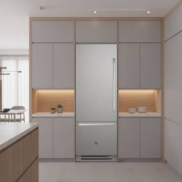 Refrigerador Bertazzoni Professional 473 litros embutido em cozinha moderna, com acabamento em inox 304.
