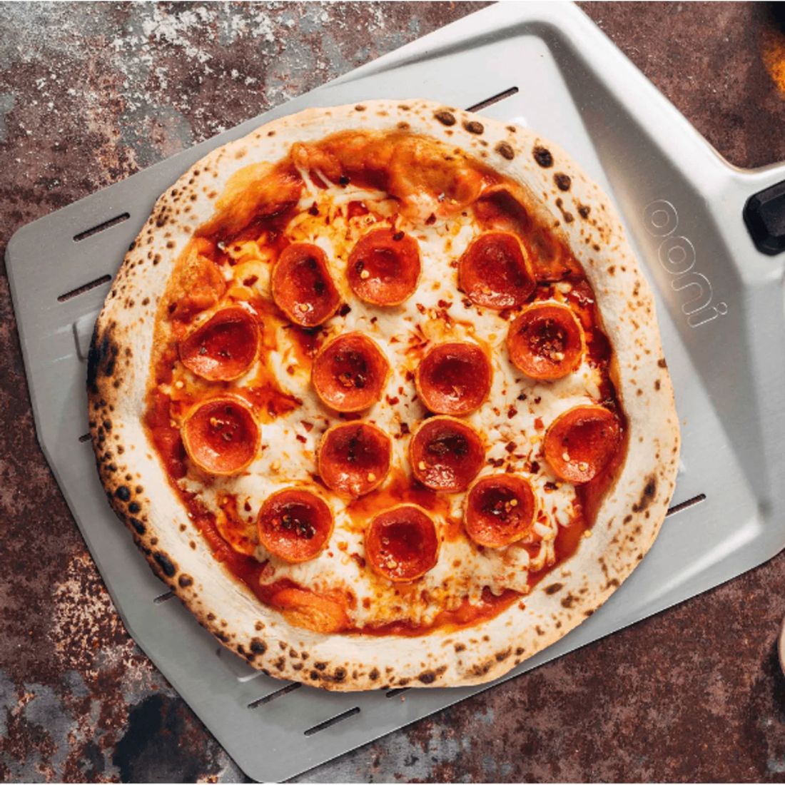 Espátula Perfurada de Alumínio Ooni para Pizza | 30 e 35cm