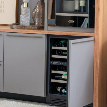 Adega Tecno Porta de Revestir 43 Garrafas 60cm - Abertura Esquerda