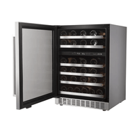 Adega de vinhos Evol Smart para 46 garrafas, com abertura para esquerda e controle de temperatura dual zone.