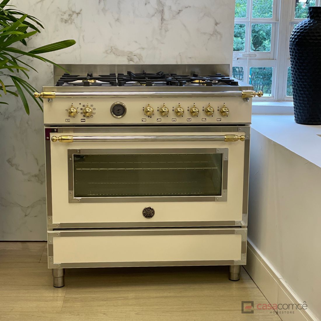Fogão Bertazzoni Heritage Marfim 90cm 6 Bocas Forno Elétrico 103L