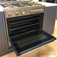 Fogão Bertazzoni Master 5 Bocas inox com forno elétrico ventilado e queimadores a gás, modelo de 90cm.