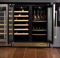 Adega e Cervejeira Cuisinart Arkton Inox 75cm adega dual zone embutida inox com prateleiras de madeira e portas de vidro