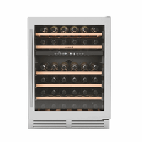 Adega Debacco 46 Garrafas Inox 60cm - Abertura Direita: adega climatizada inox 46 garrafas com prateleiras de madeira e painel digital, design embutir