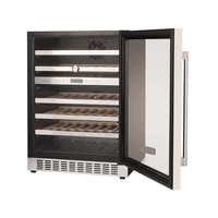 Adega de vinhos CrissAir de embutir, vidro preto, com capacidade para 46 garrafas e duas zonas de temperatura.