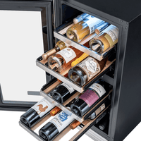 Adega Tecno Professional 23 Garrafas inox 38cm com prateleiras deslizantes e garrafas brancas e tintas visíveis, abertura direita