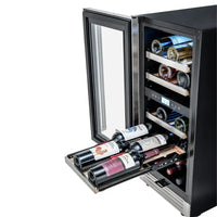 Alt Tag: Adega Tecno Professional 23 Garrafas inox 38cm com abertura direita, prateleiras em madeira e porta de vidro aberta