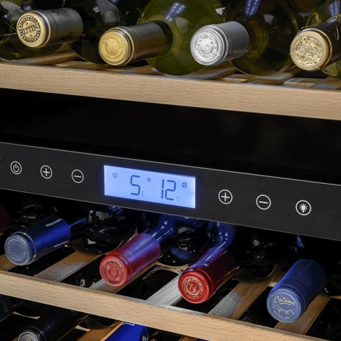 Adega Tecno Vintage 43 Garrafas Inox 60cm - Abertura Esquerda adequa de vinho climatizada inox 43 garrafas com painel digital e prateleiras madeira