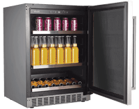 Cervejeira Evol Smart 135 Litros Inox 60cm - Abertura Direita: cervejeira de embutir inox com porta de vidro, prateleiras cromadas e iluminação interna