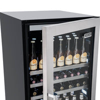 Cervejeira Tecno Professional 433 Litros Inox 60cm - Abertura Direita com acabamento inox, porta de vidro, prateleiras metálicas e iluminação interna