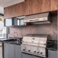 Churrasqueira Evol Modena 34 Inox 3 Queimadores 86cm instalada em área gourmet, inox, 3 queimadores, tampa e coifa embutida