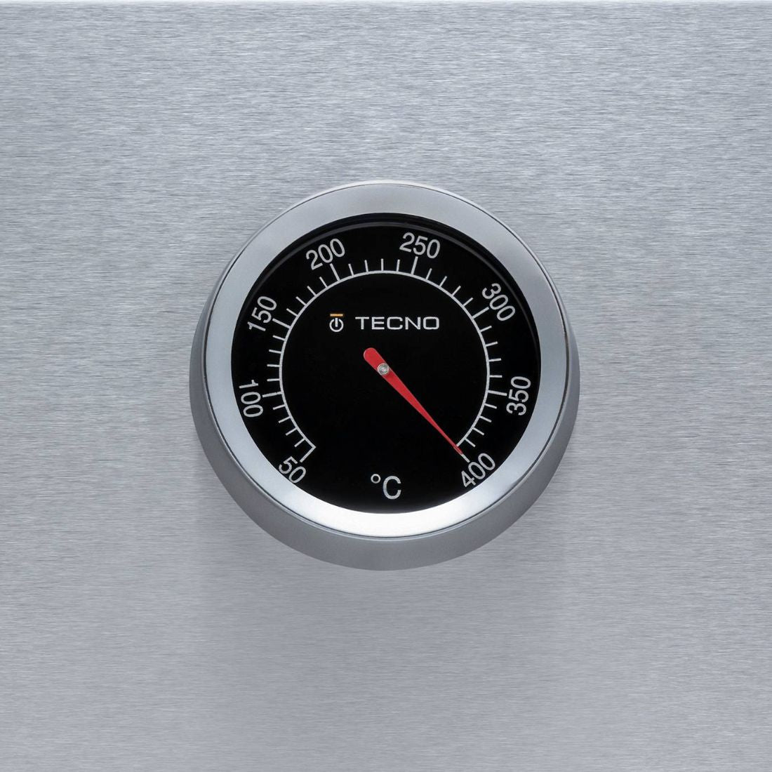 Alt Tag: Churrasqueira Tecno manômetro em aço inox com termômetro até 400°C — detalhe do painel e design profissional