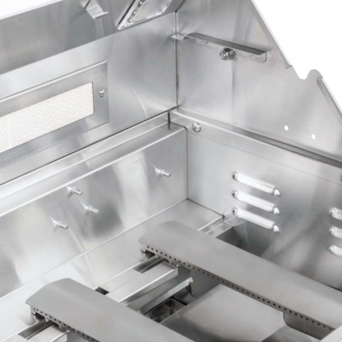 Churrasqueira Tecno a gás inox 100cm interior com 4 queimadores e cubas em aço inox 304, detalhe do sistema de queimador e espeto infravermelho