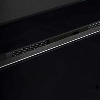 Coifa Cuisinart Arkton de Embutir no Móvel Preta 90cm mostrando detalhe em inox e vidro preto, duto discreto e acabamento slim