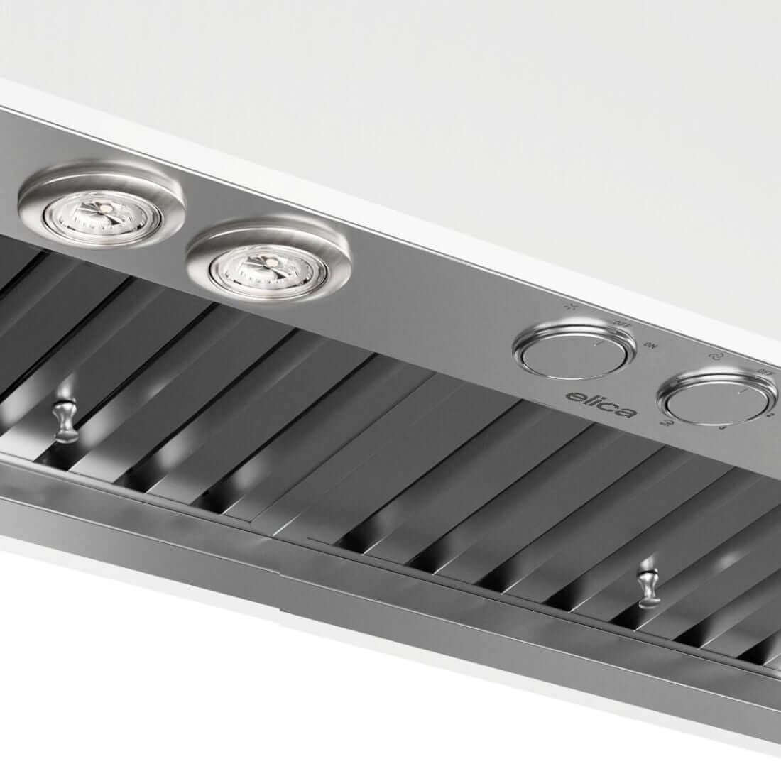 Coifa Elica de Embutir no Móvel Scanno 91cm Inox com acabamento em inox escovado, filtros metálicos, spots de luz e botões frontais