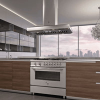 Coifa Bertazzoni Vavano de Ilha Inox 107cm em inox escovado, formato retangular, iluminação embutida e duto aparente na instalação de ilha