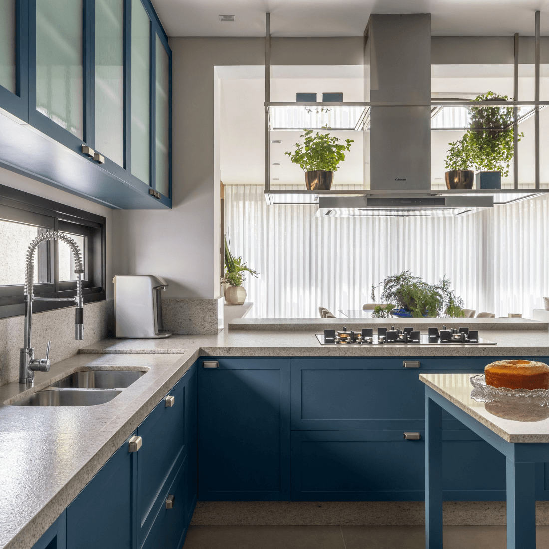 Coifa Ilha Cuisinart Casual Inox 90cm coifa de ilha em inox slim com painel touch, iluminação LED e duto aparente sobre bancada