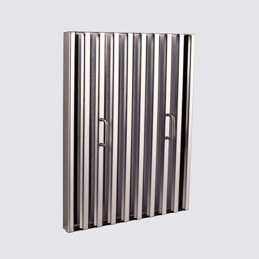 Coifa Evol Alpha para Churrasqueira Inox 125cm 2 Motores - coifa de parede em inox com formato retangular e grelhas verticais, alças em aço