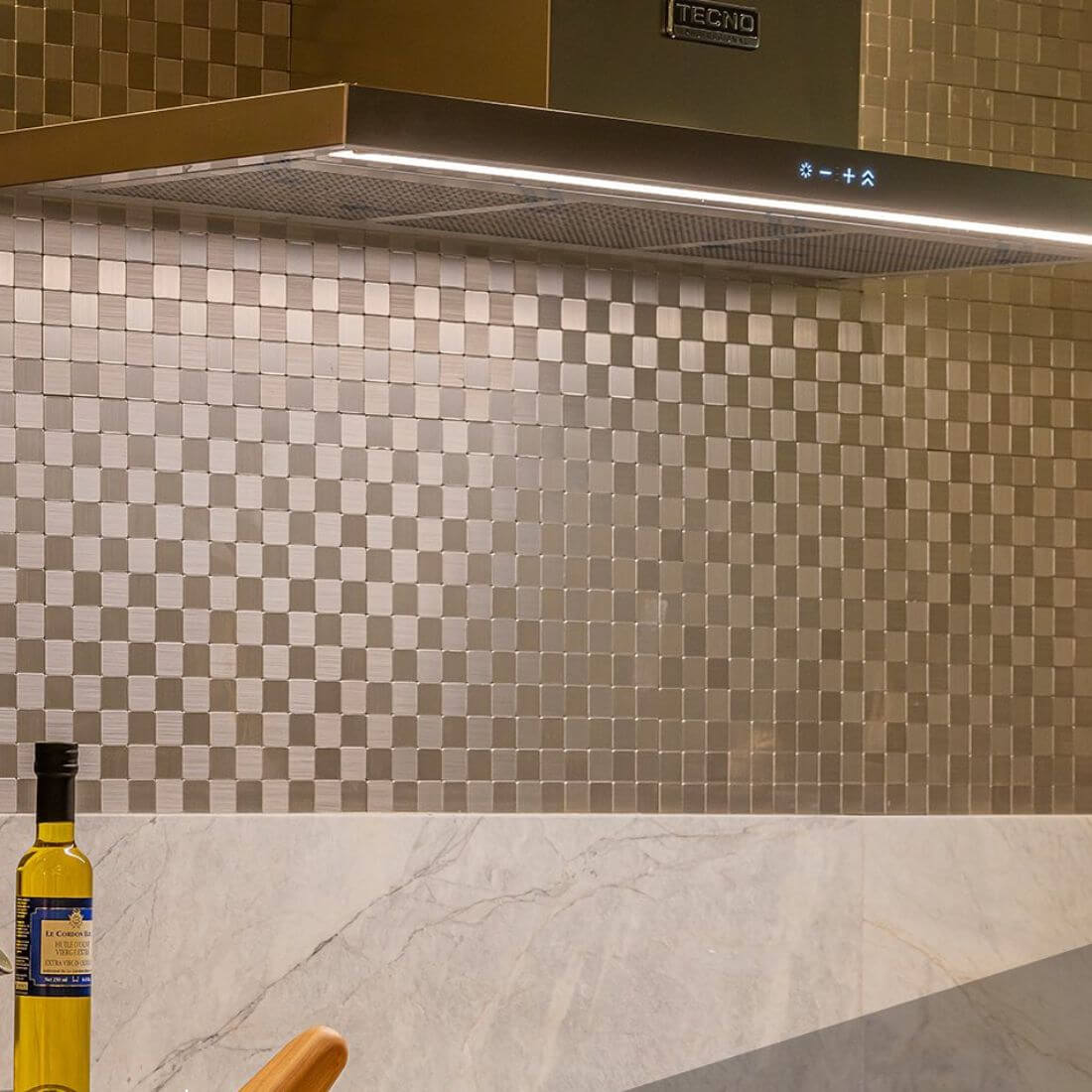 Coifa Tecno Professional de Parede Inox 90cm - coifa de parede em inox escovado, formato retangular slim com iluminação LED e painel touch