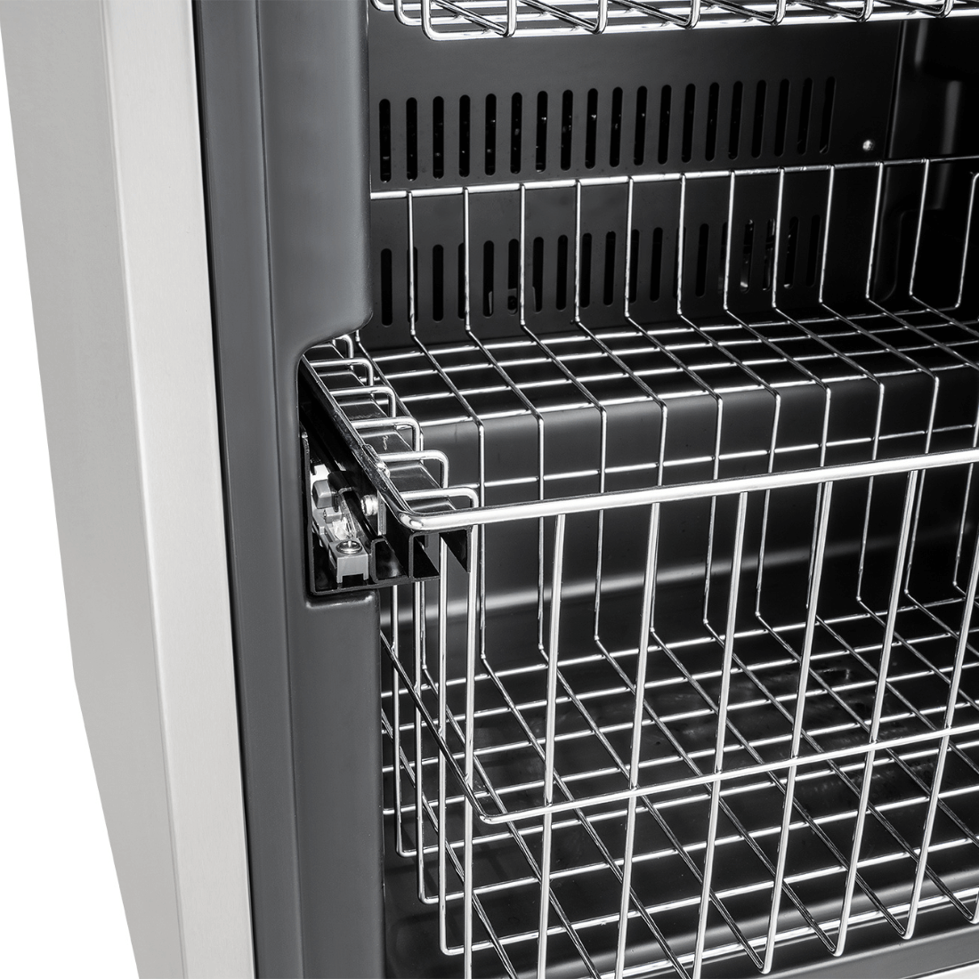 Freezer Tecno Professional 100 Litros Inox 60cm: interior com gavetas aramadas cromadas, porta inox e trilhos deslizantes