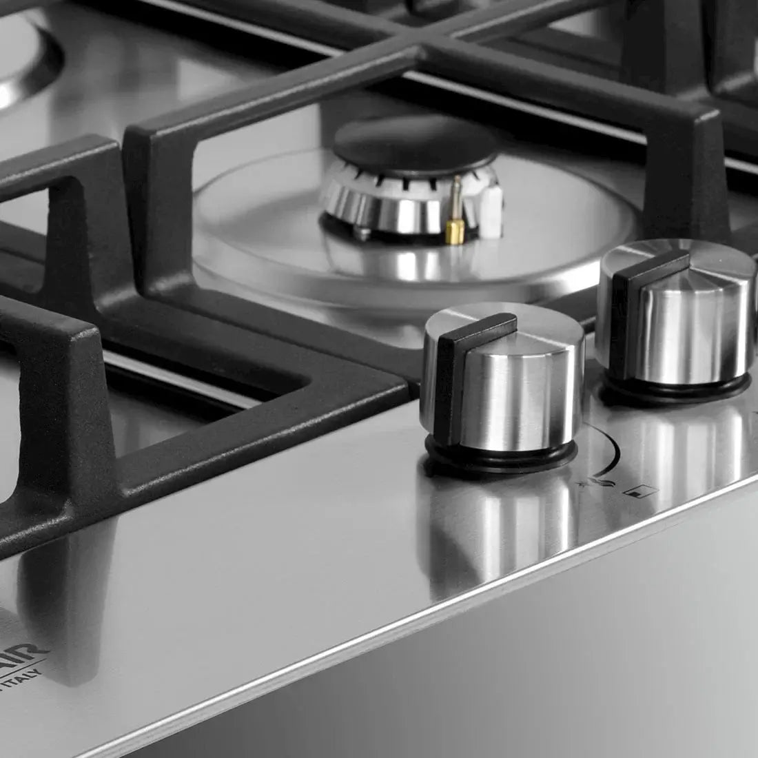 Cooktop a Gás CrissAir 5 Bocas Inox 90cm em inox 304 com 5 queimadores potentes, trempes em ferro fundido e válvulas stop-gás