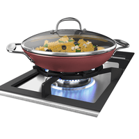 Cooktop à Gás Debacco Zurique 5 Bocas Inox 90cm em inox com tampo de vidro, queimadores acesos e trempes robustas pretas