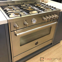 Fogão Bertazzoni Master Inox 90cm 5 Bocas Forno a Gás 142 Litros — fogão de piso inox escovado 5 bocas com trempes de ferro e forno a gás ventilado