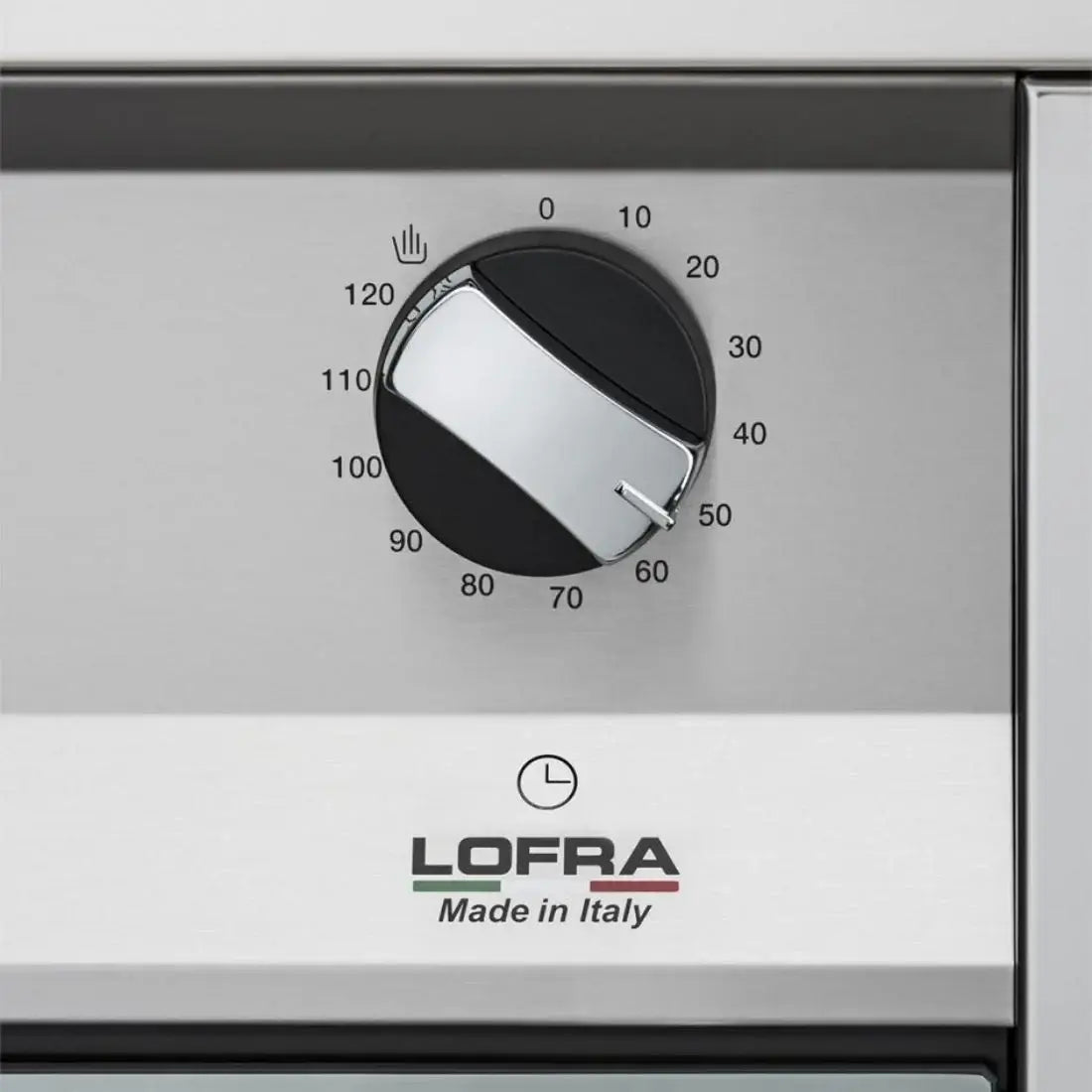 Fogão Lofra New Maxima Inox 70cm 5 Bocas Forno a Gás 72 Litros mostrador de timer em inox polido com botão cromado e logo Lofra, estilo profissional