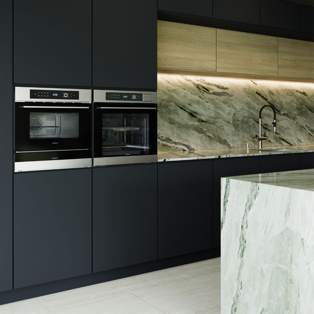 Forno Elétrico a Vapor Debacco Montreal Steam 73L vidro preto 60cm embutido em cozinha sofisticada com bancada de mármore