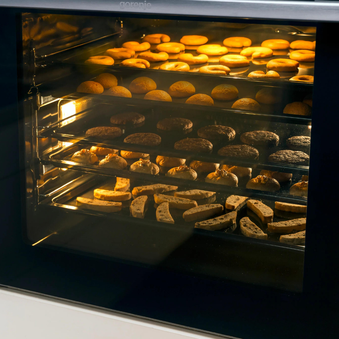 Forno Elétrico Gorenje Multifunções 77 Litros Inox 60cm 220V