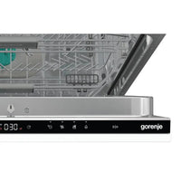 Lava-Louças Gorenje Porta para Revestir 16 Serviços com Wi-fi 60cm mostrando acabamento inox, painel touch frontal preto e cestos internos
