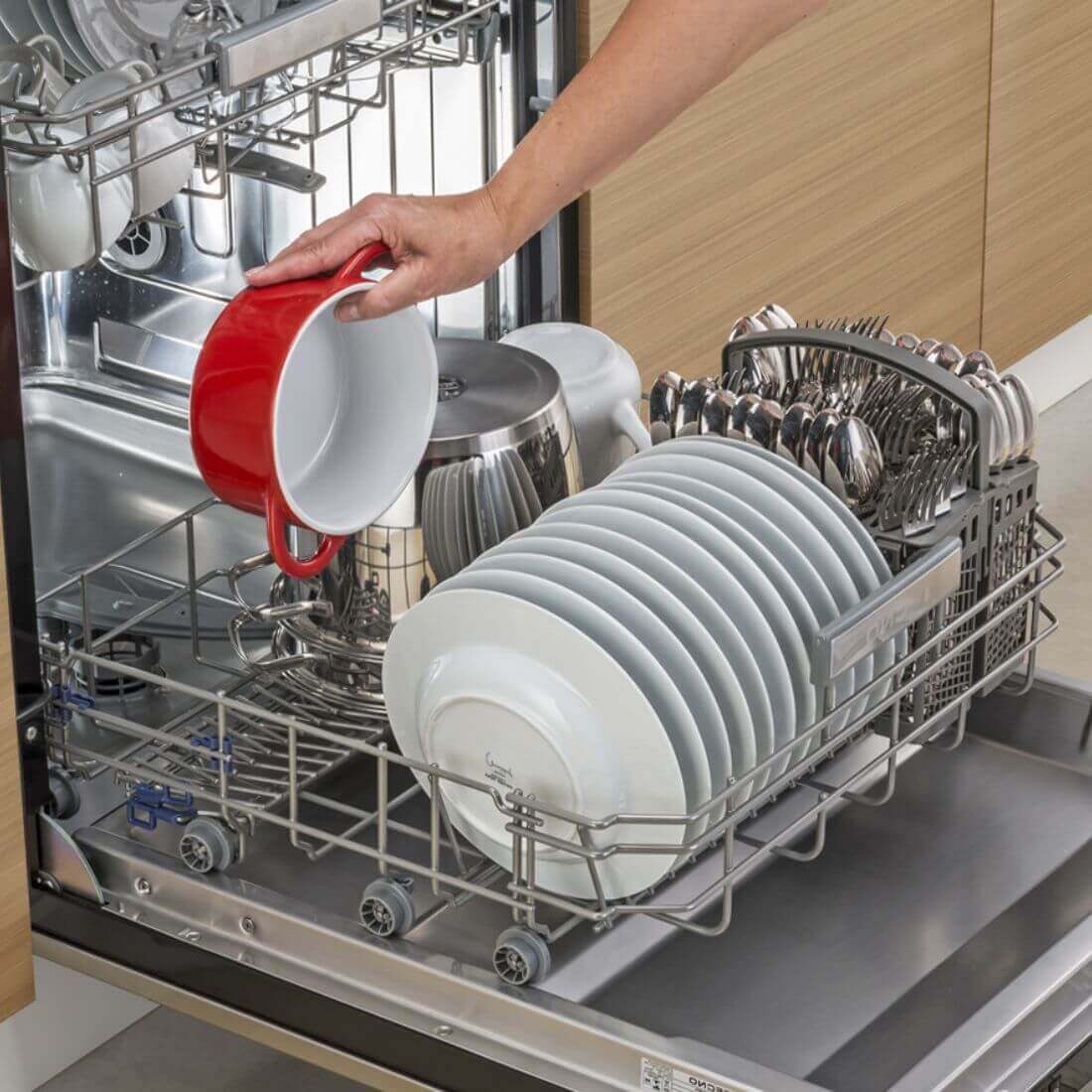 Lava-Louças Tecno Original 14 serviços Inox 60cm — lava louças de embutir em inox com painel frontal discreto e 2 cestos visíveis