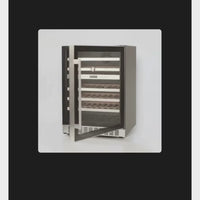 Adega CrissAir 46 Garrafas Vidro Preto 60cm - Abertura Direita