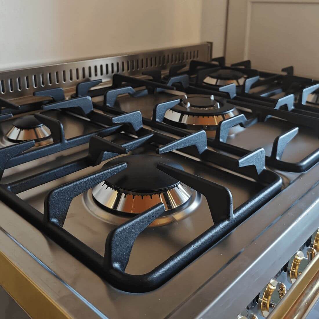 Rangetop Lofra Dolcevita 5 Bocas a Gás Inox 90cm com queimadores de alto desempenho.