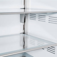 Refrigerador Bertazzoni Heritage 596 Litros 90cm-Abertura Esquerda, refrigerador de embutir French Door em inox com prateleiras de vidro e acabamento premium