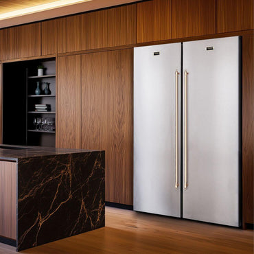 Refrigerador Tecno Vintage Side by Side 658 Litros Inox 122cm, side by side em inox anti-manchas com duas portas e puxadores em latão integrados