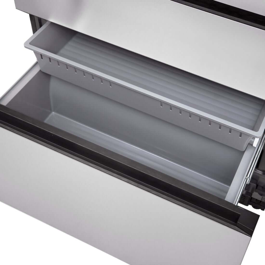 Refrigerador Evol French Door 521 litros inox 91cm gaveta freezer inferior aberta mostrando compartimentos